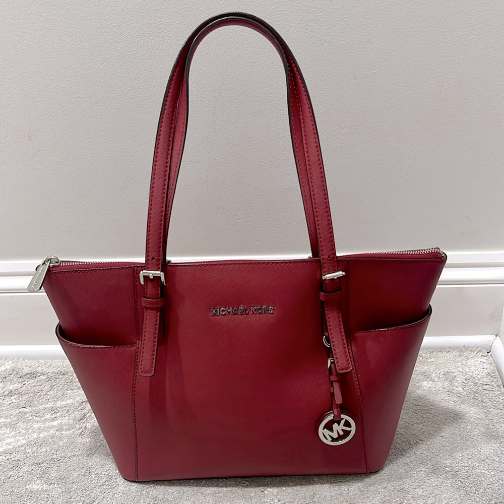 Michael Kors red medium tote bag/purse. Silver hardware. Excellent condition.